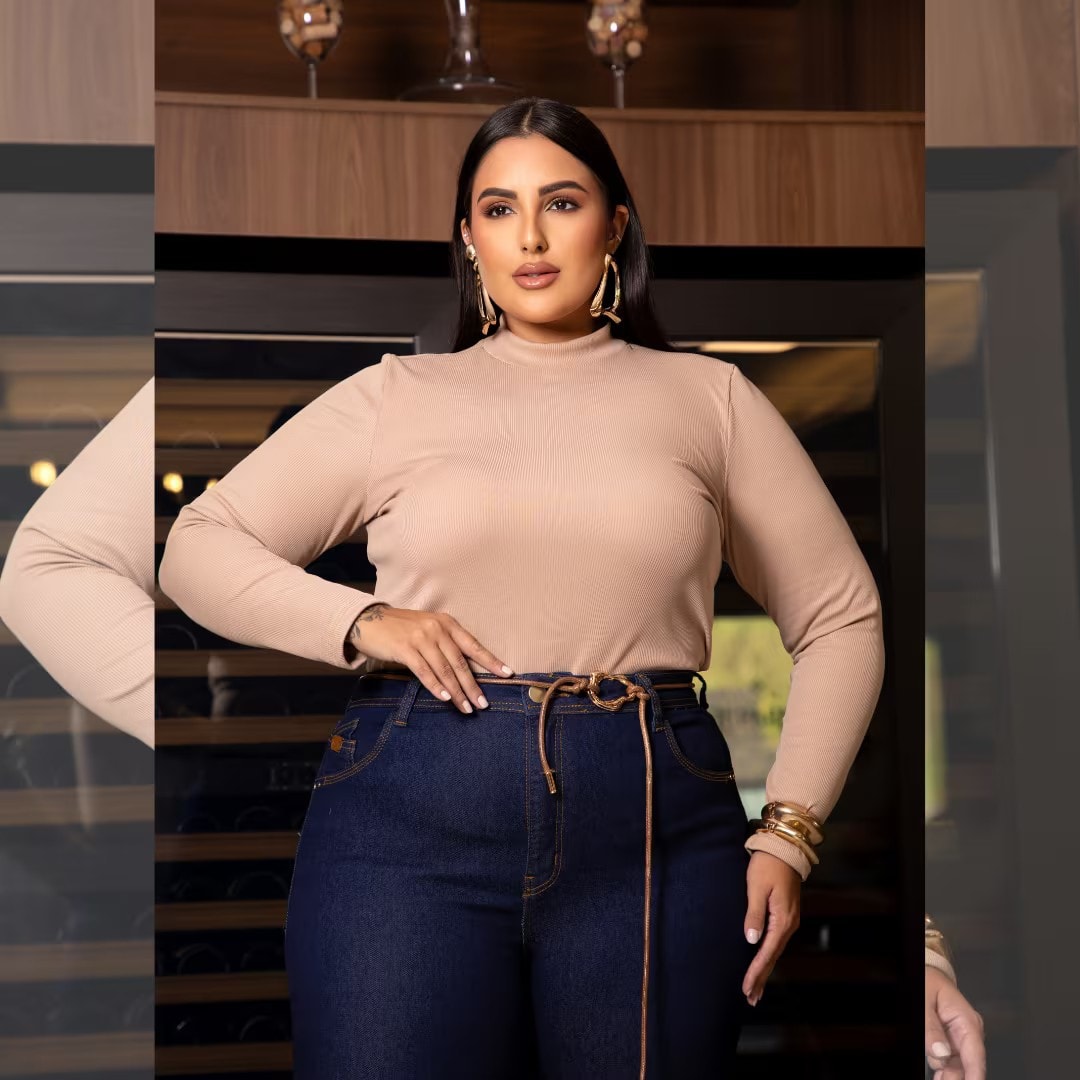 Blusa Plus Size Manga Longa Ref 207030 Bege BEGE