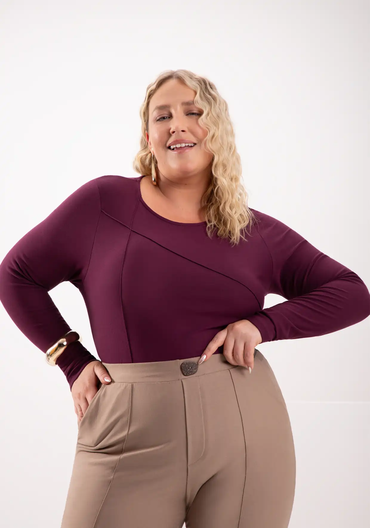 BLUSA FEMININA PLUS SIZE MANGA LONGA 69173 LUNENDER PRETO 46 VINHO