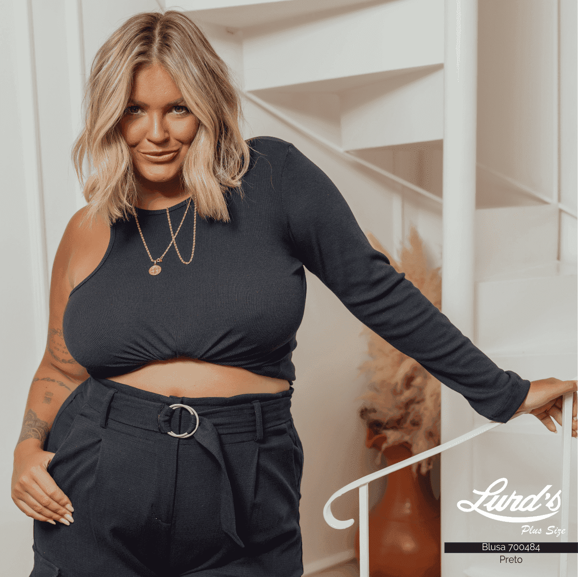 BLUSA FEMININA PLUS SIZE MANGA LONGA 700484 JOIN PRETO 46 PRETO