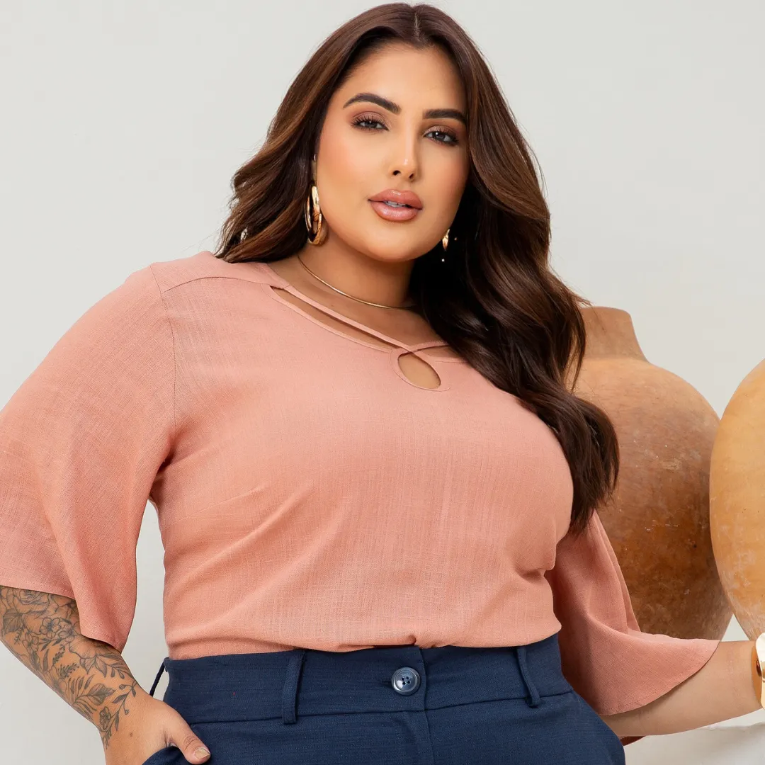 BLUSA FEMININA MANGA CURTA PLUS SIZE 700884 MARROM 46 JOIN CURVES ROSE