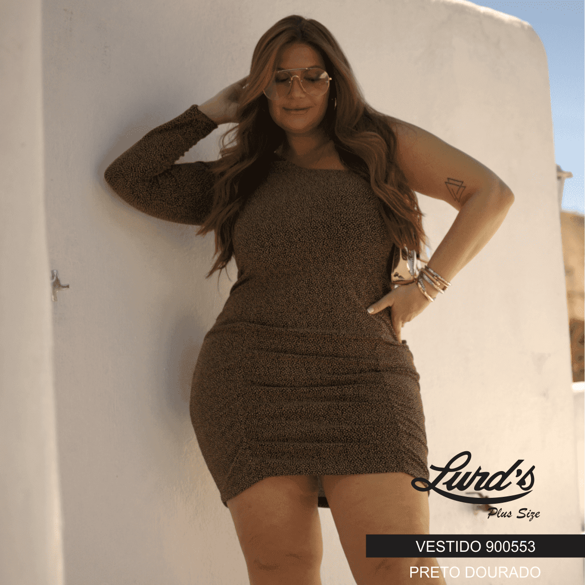 Vestido Plus Size Manga Longa Preto Dourado PRETO DOURADO