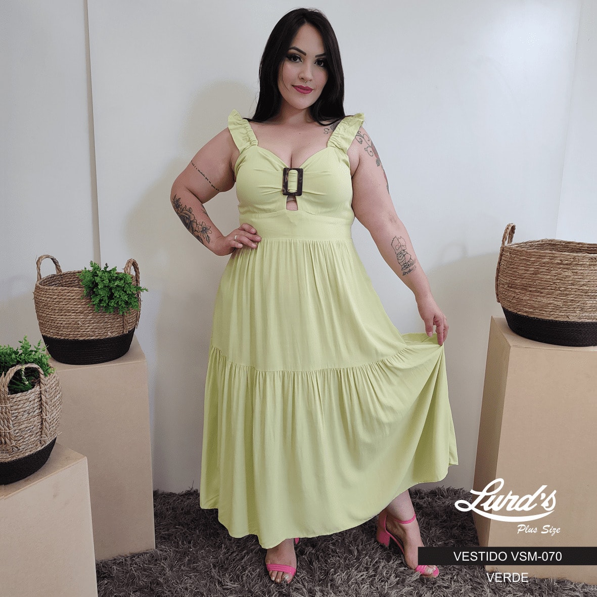 VESTIDO MID PLUS SIZE SEM MANGA VSM-070 MARRIE VERDE 46 VERDE