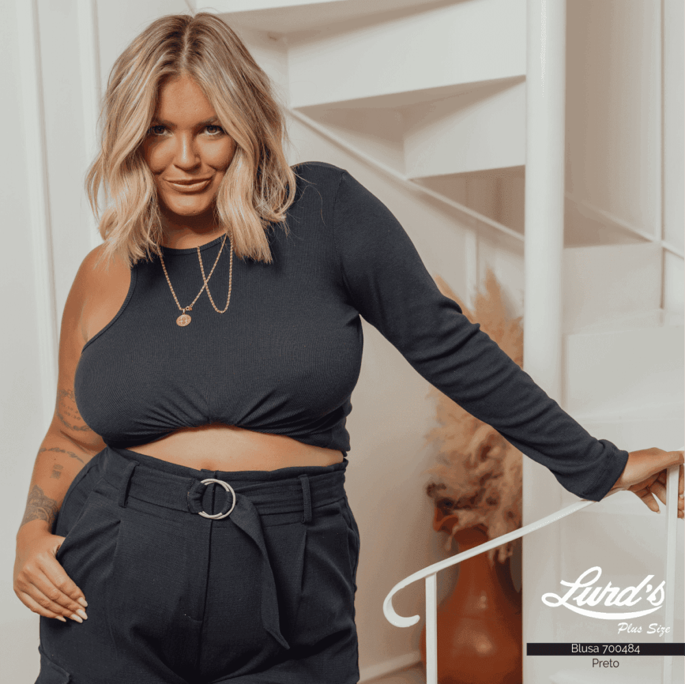 Cropped Feminino Plus Size Preto - 48