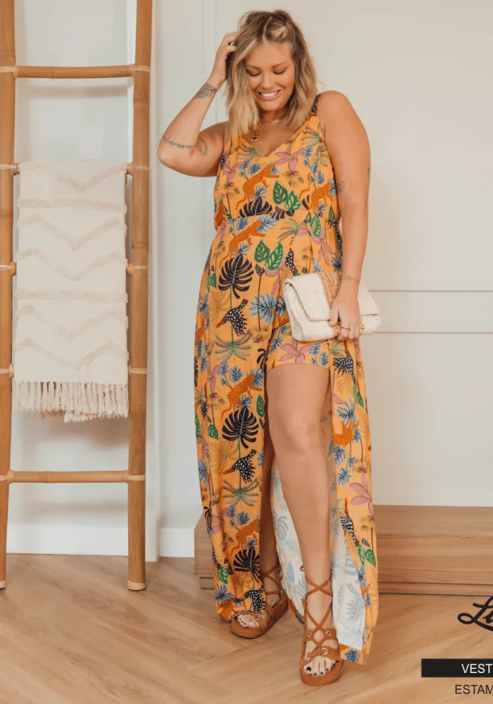 Vestido Longo Plus Size Sem Manga Estampa Salmão - 54