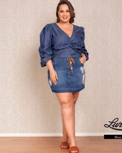 Blusa Manga Longa Plus Size Jeans