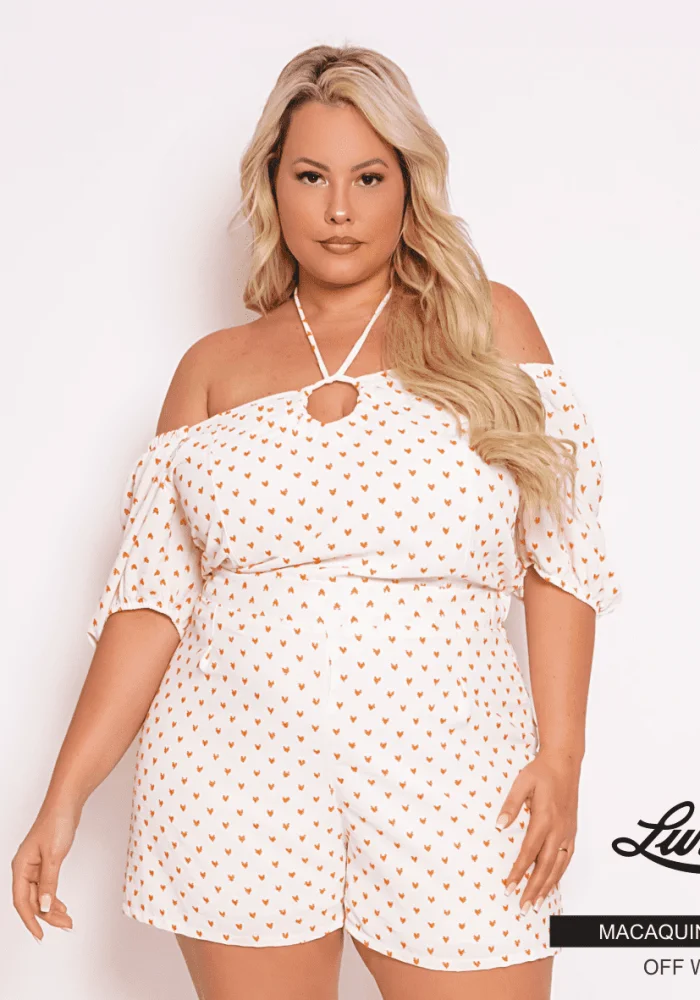 Macaquinho Feminino Plus Size Manga Curta Off White - 48