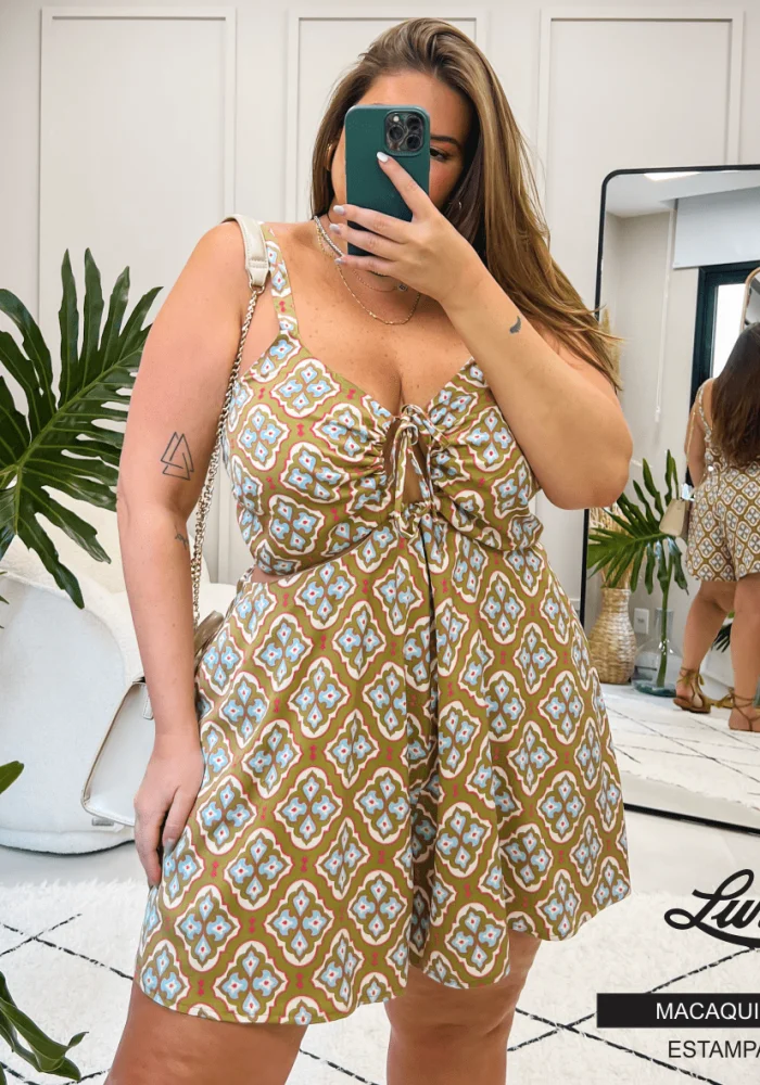 Macaquinho Feminino Plus Size Sem Manga Estampa Verde - 50