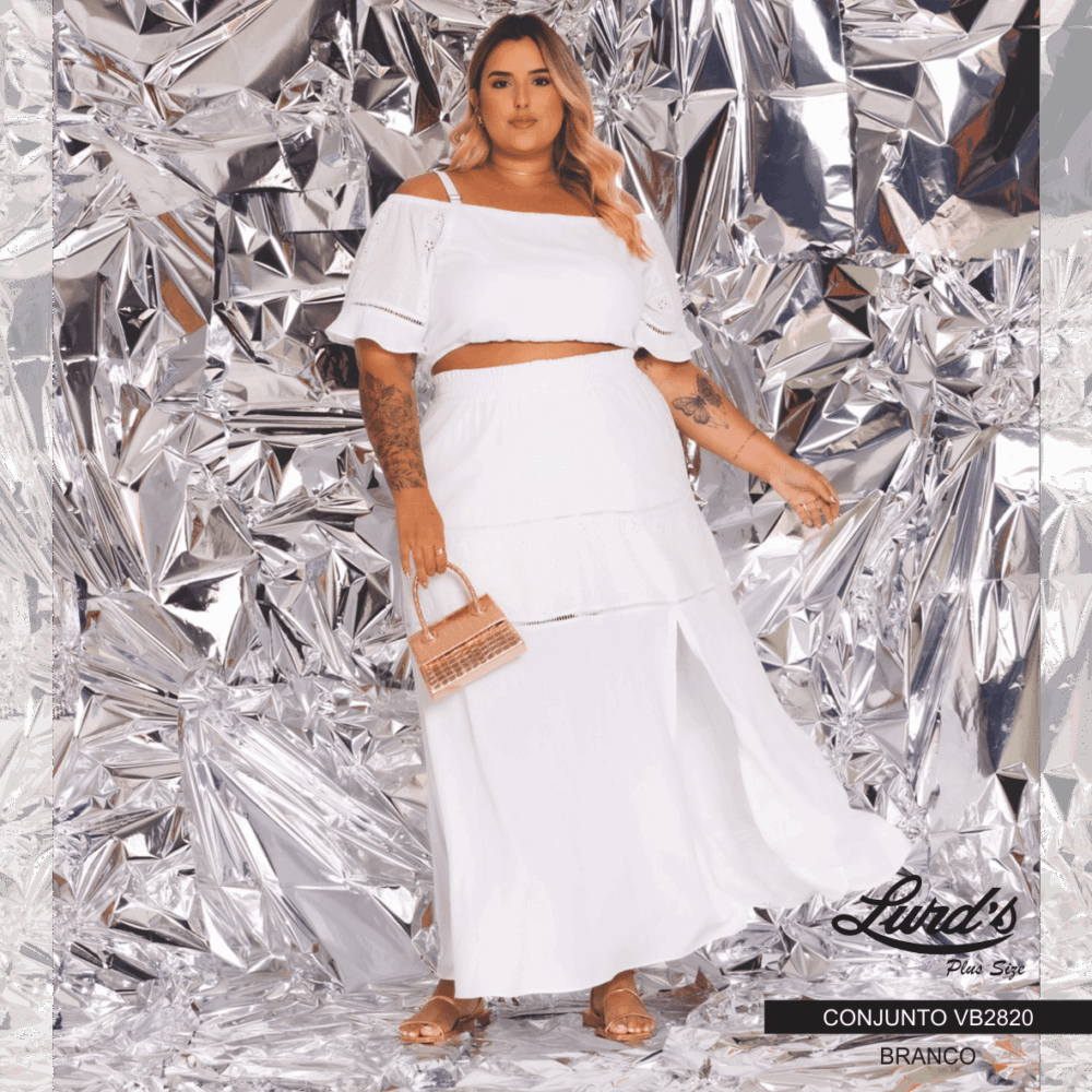 Conjunto Feminino Plus Size Saia + Cropped Branco