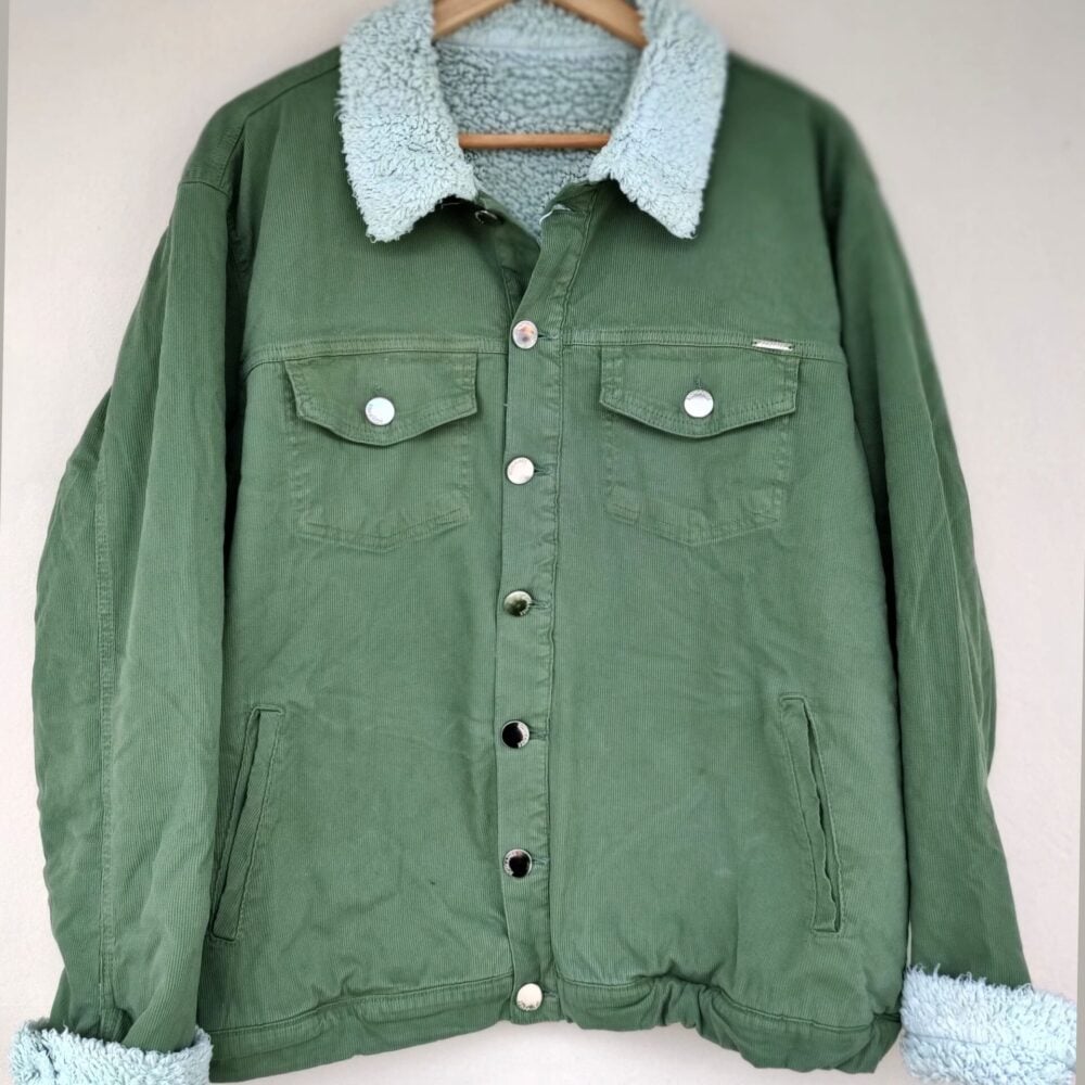 Jaqueta Feminina Plus Size Forrada com Pelinhos Ref 741012 Verde - 46