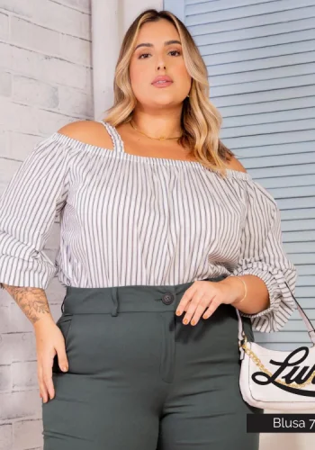 Blusa Feminina Plus Size Manga Curta Ref 700599 - 48