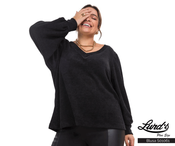 Blusa Feminina Plus Size Manga Longa Ref S01061 Preto - 52