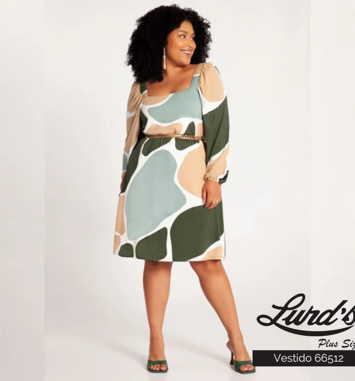 Vestido Plus Size Manga Longa Estampa Verde - 48