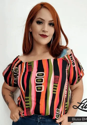 Blusa Feminina Plus Size Manga Curta Estampa Listra Preto Ref BMM-23213 - 46