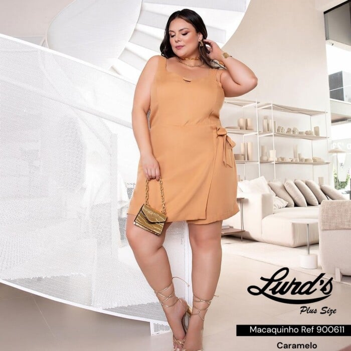 Macaquinho Feminino Plus Size Ref 900611 Caramelo  - 52
