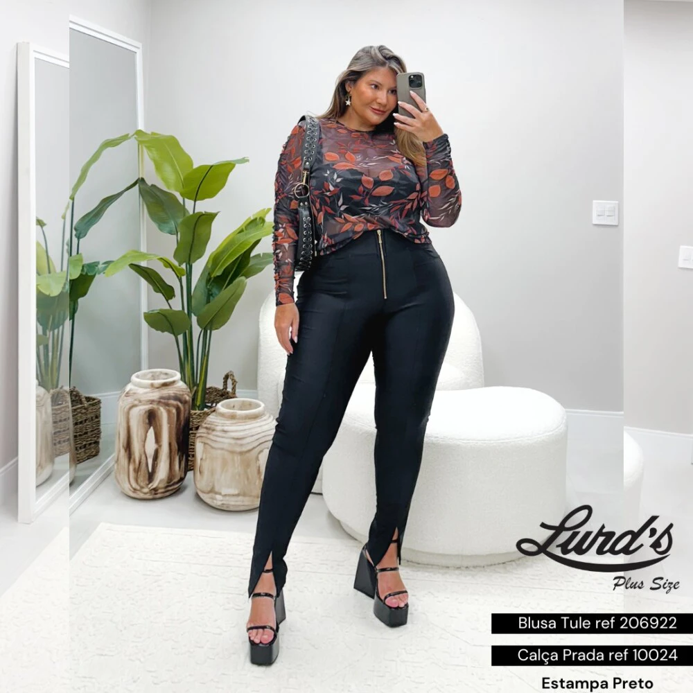Blusa Tule Feminina Plus Size Marrie Ref 206922 Estampa Preto - 56