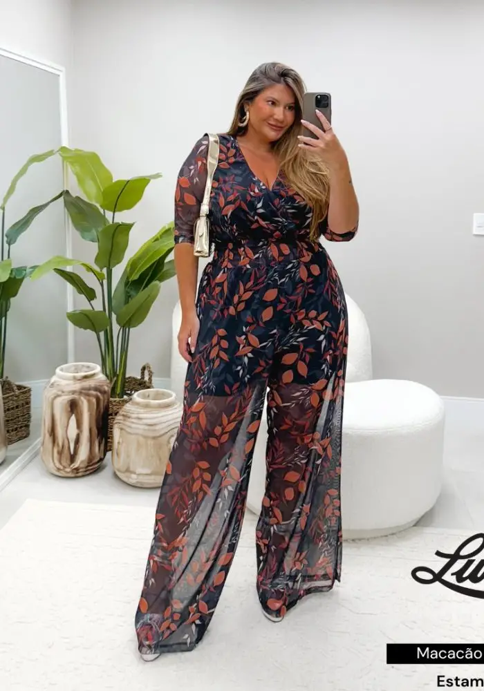 Macacão Feminino Plus Size Marrie Ref 206919 Estampa Preto - 56