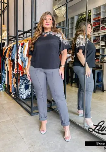 Blusa Feminina Plus Size Ref 11929 Preto - 52