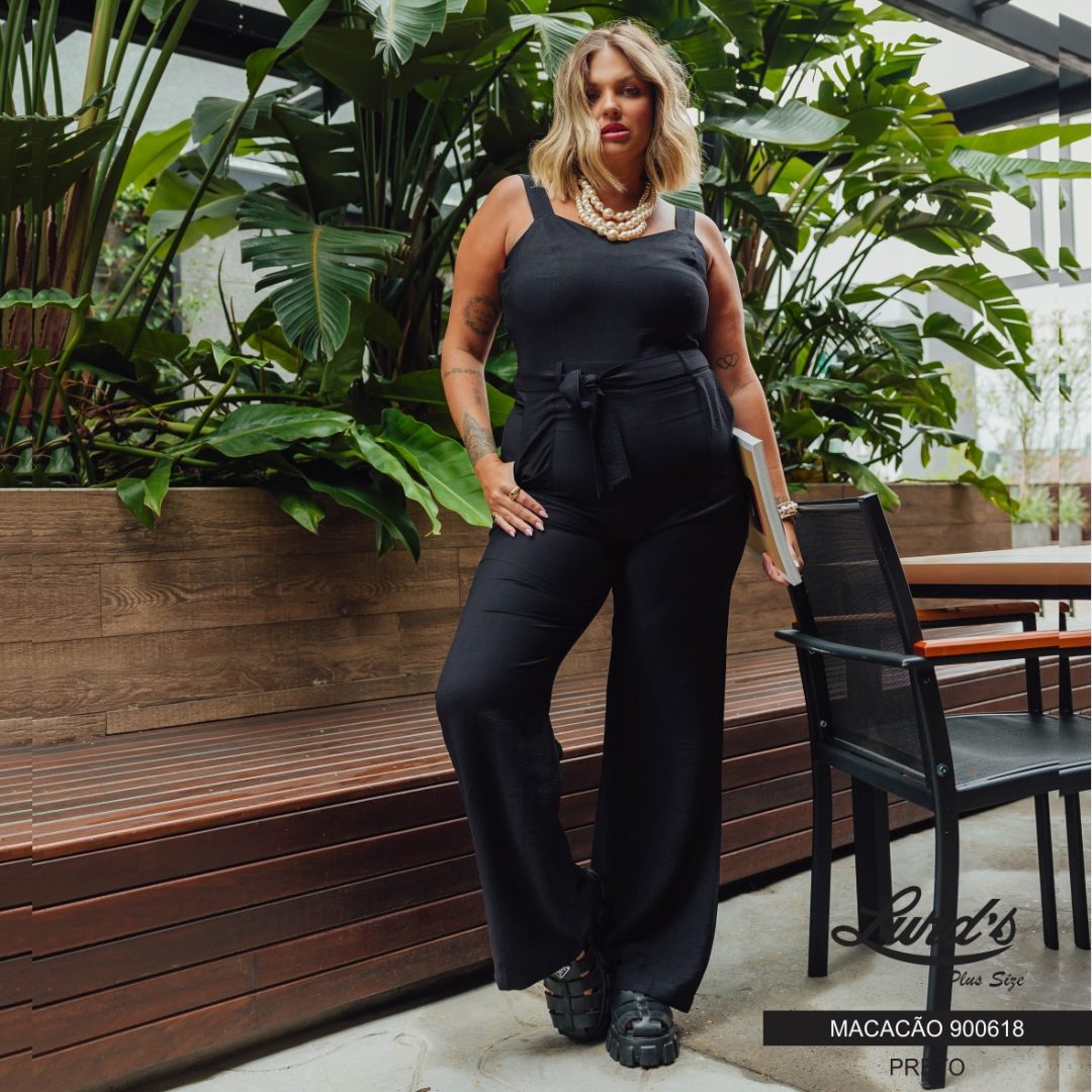 Macacão Longo Feminino Plus Size Sem Manga 900618 Preto - 48
