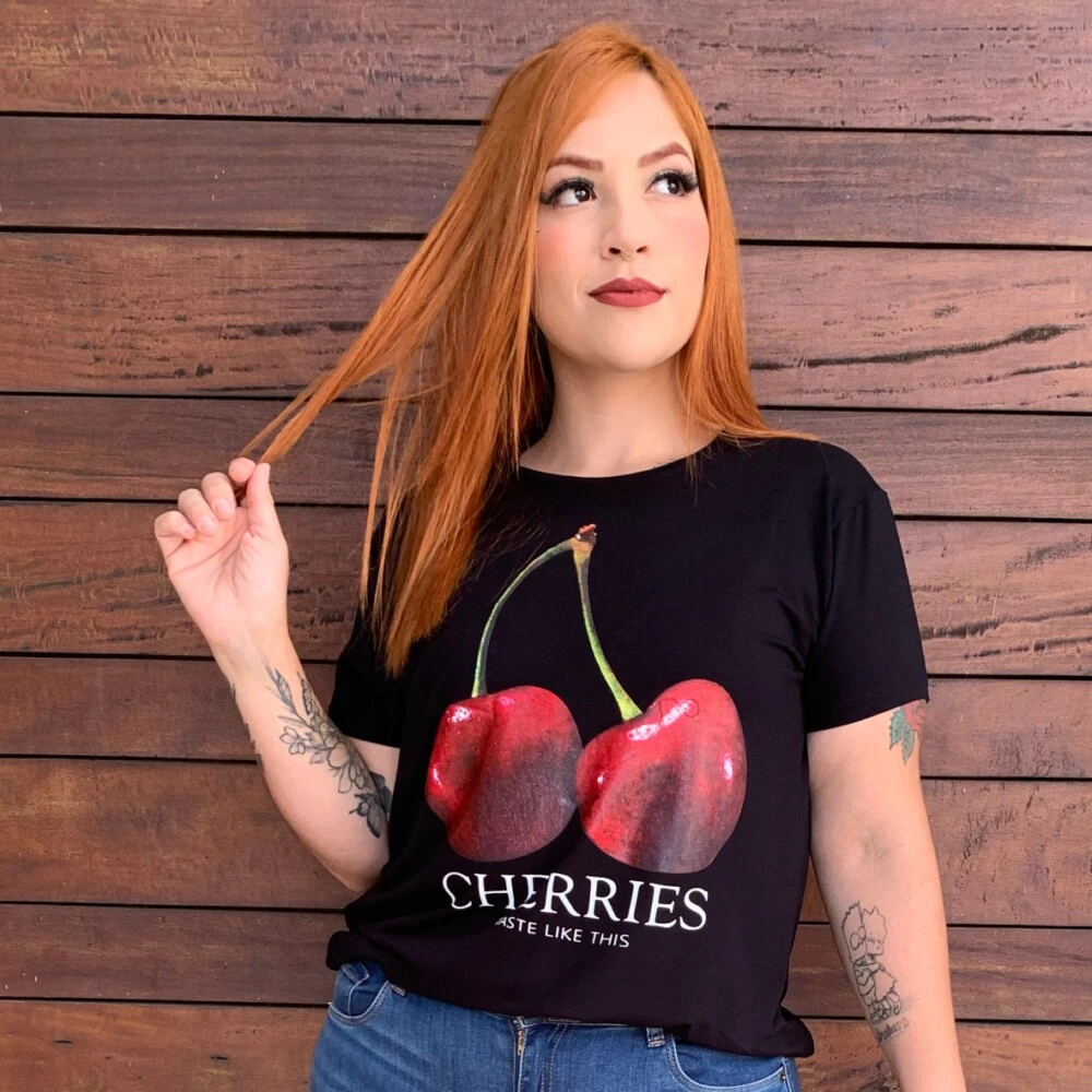 T-Shirt Blusa Feminina Plus Size Manga Curta Ref CHERRIES Preto - 48