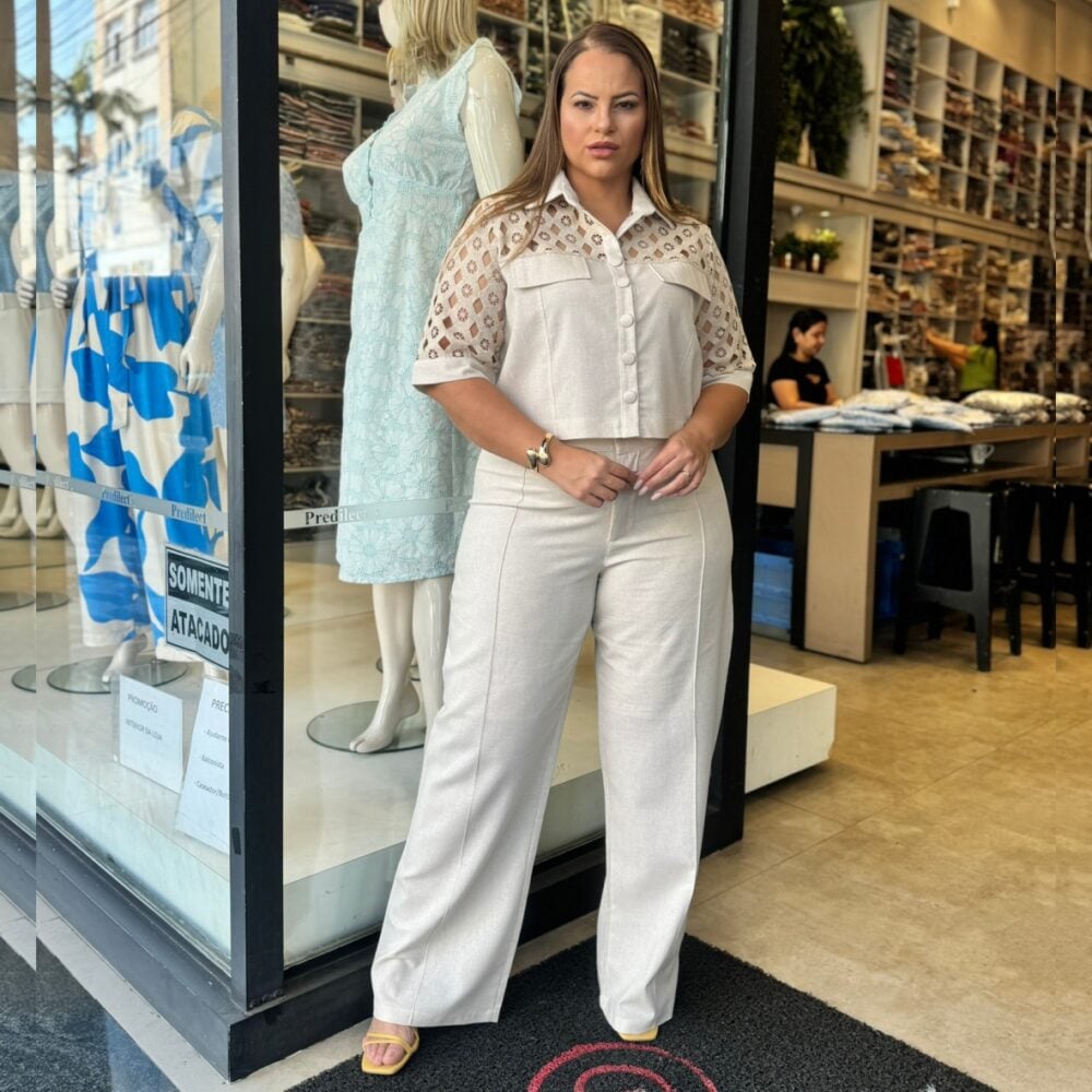 Conjunto Feminino Plus Size Cropped Manga Curta + Calça Ref 12244 Cru - 46
