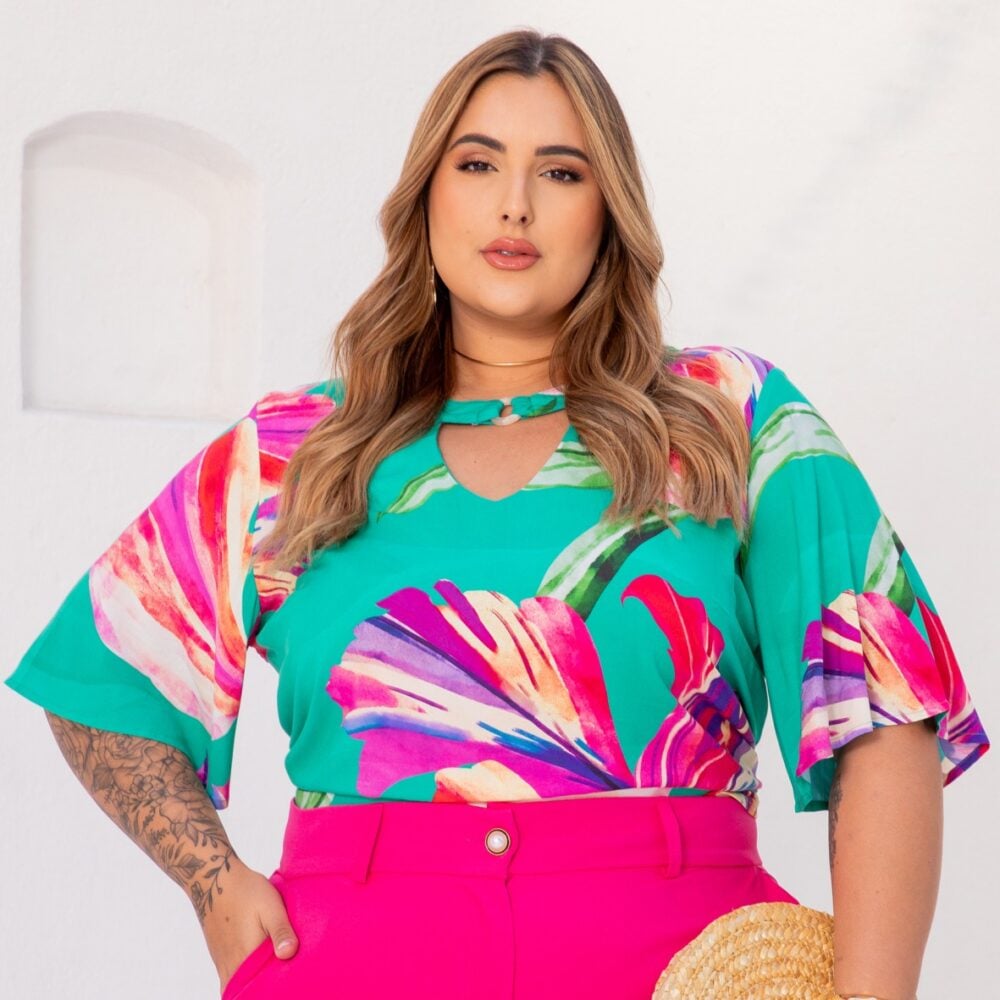 Blusa Feminina Plus Size Manga Curta 700767 Verde - 48
