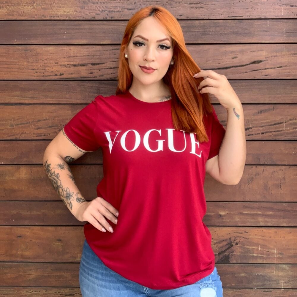 Blusa Feminina Plus Size Manga Curta Ref. VOGUE Vinho - 58