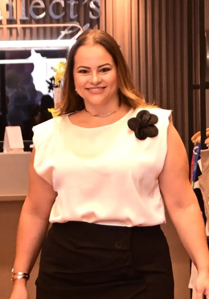 Blusa Feminina Plus Size Manga Curta Ref 12378 Bege - 50