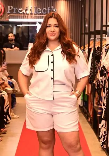 Conjunto Feminino Plus Size Blusa + Shorts Ref 12354 Bege - 52