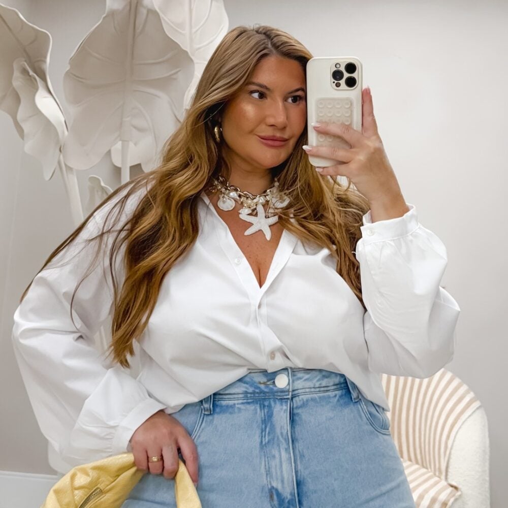 Camisa Feminina Plus Size Alongada com Manga Ref 748590 Branco  - 46 48