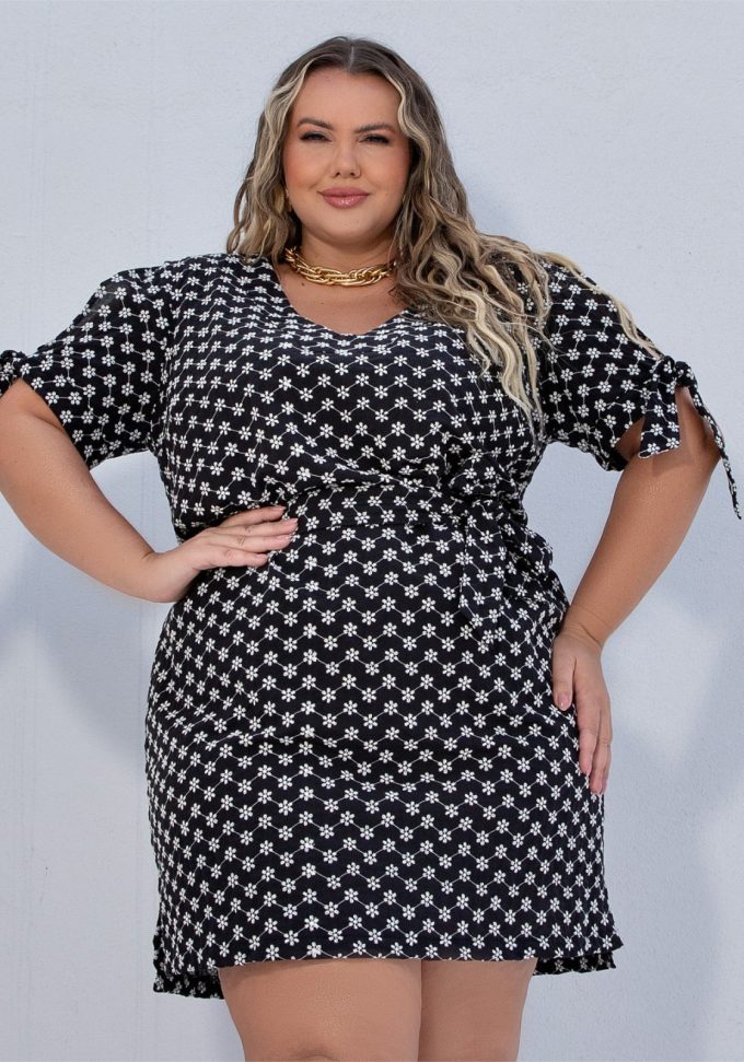Vestido Plus Size Manga Curta Ref 900761 Preto - 50