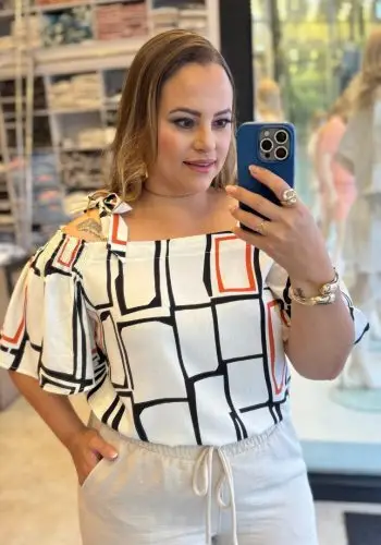 Blusa Feminina Plus Size Manga Curta Ref 12495 Estampa Off White - 46
