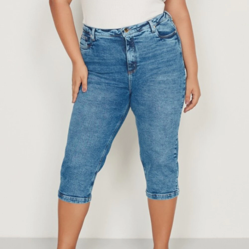 Capri Feminina Plus Size Ref 35686B Jeans