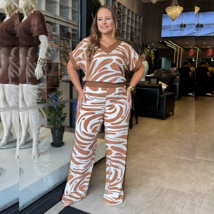 Conjunto Feminino Plus Size Blusa + Calça 12560 Off White Marrom "Nany" - 50