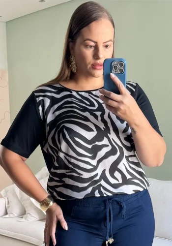 Blusa Feminina Plus Size Manga Curta Ref 51140017 Estampa Zebra