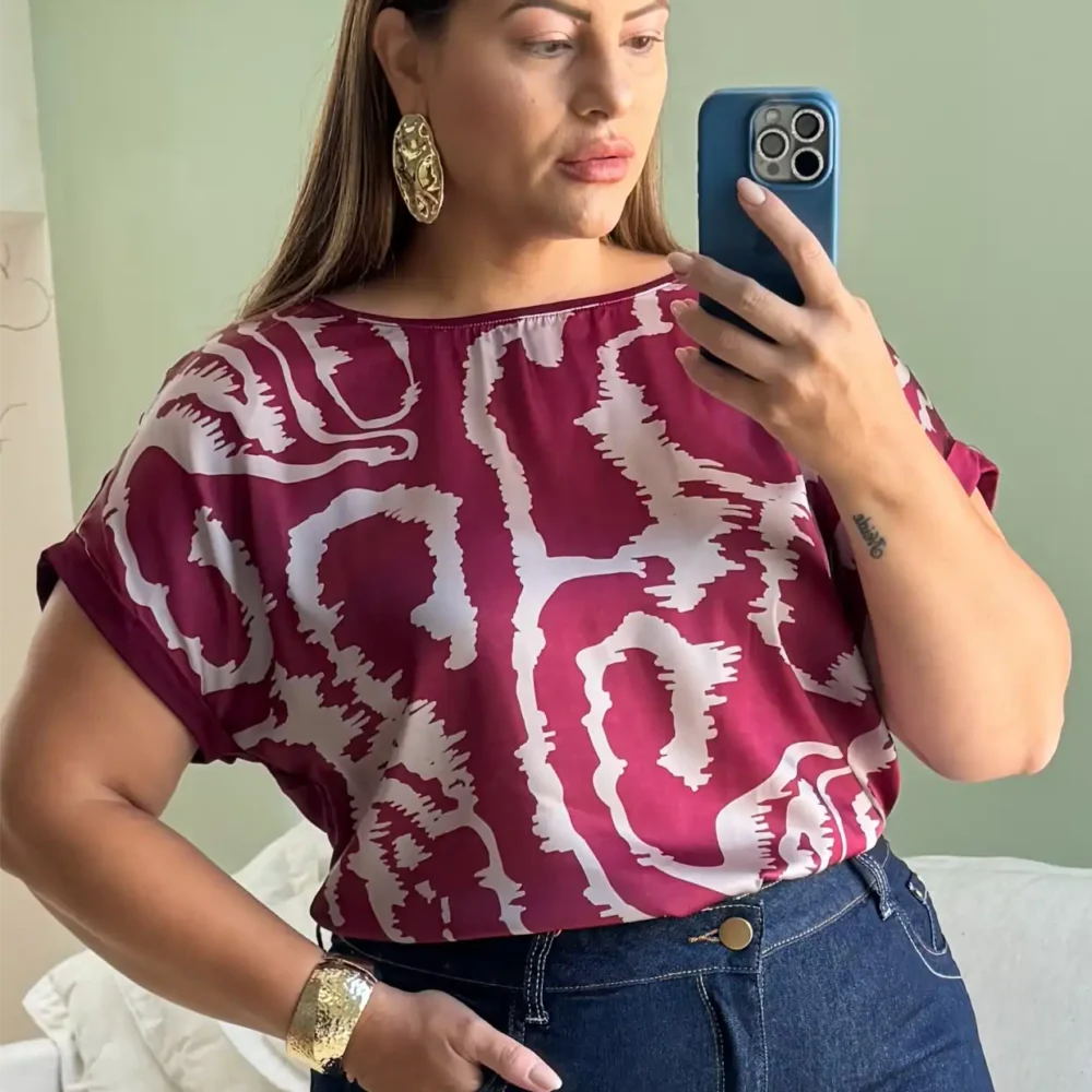 Blusa Feminina Plus Size Manga Curta Ref 51140025 Estampa Vinho - 48