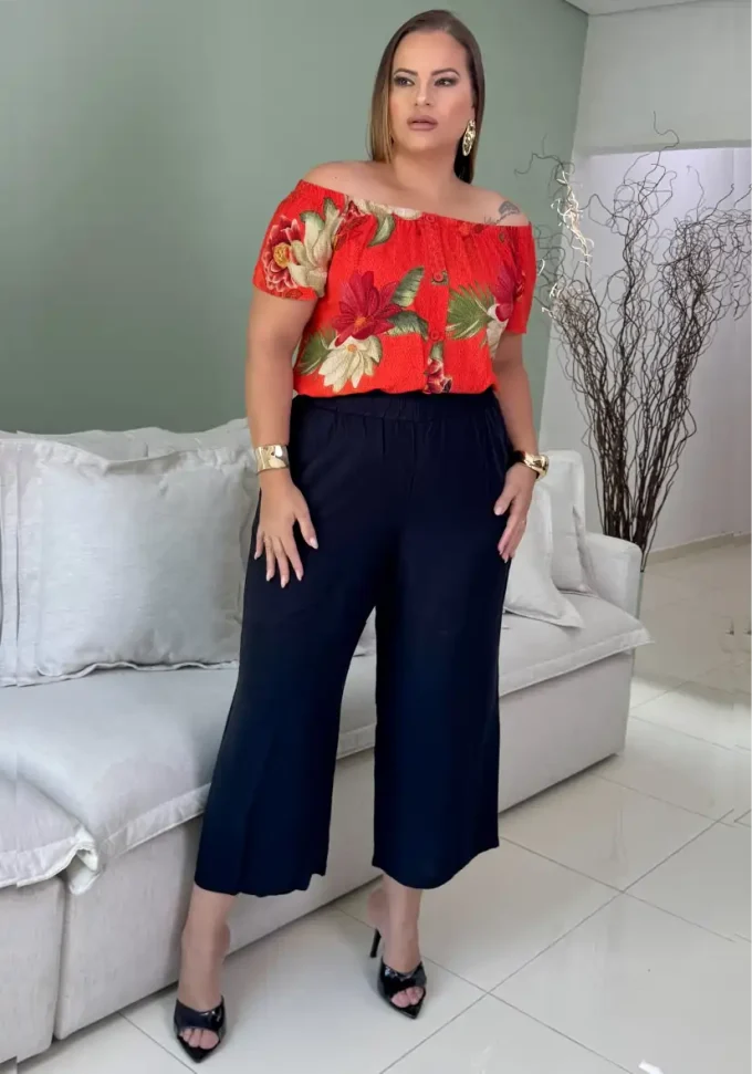 Calça Pantacourt Feminina Plus Size Ref 23141 Marrie Preto  - 60