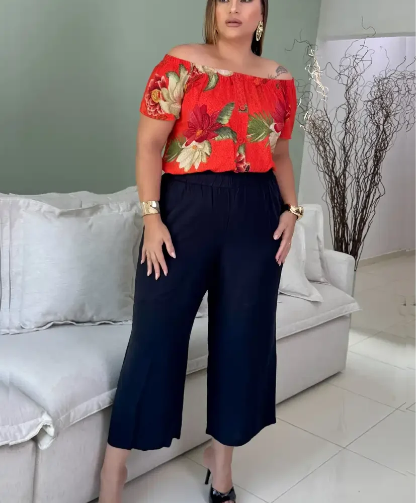 Calça Pantacourt Feminina Plus Size Ref 23141 Marrie Preto  - 46