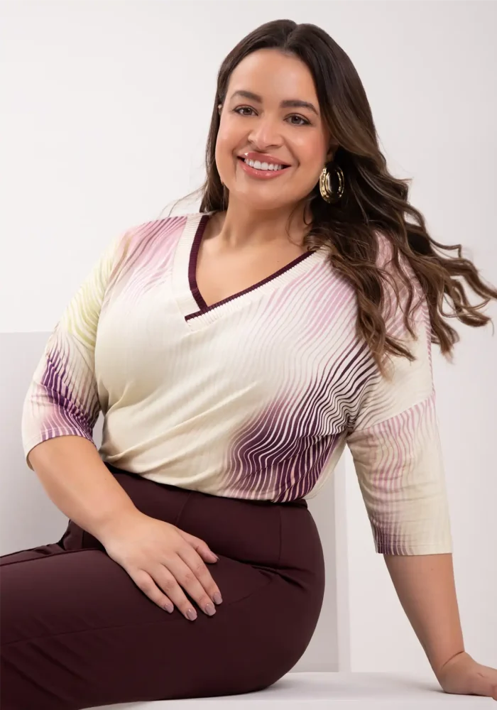 Blusa Feminina Plus Size Manga 3/4 Ref 69165 Estampa Vinho - 48