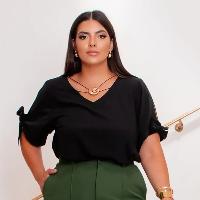 Blusa Feminina Plus Size Manga Curta Ref 12559 Preto - 46