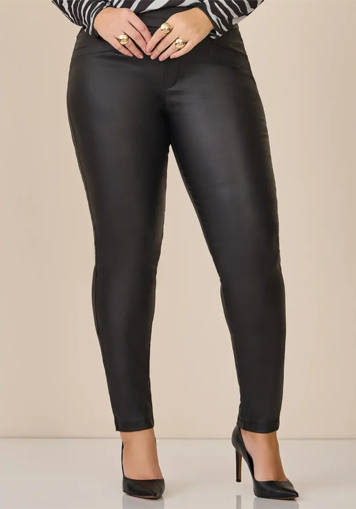 Calça Feminina Plus Size Skinny Resinada Ref 51140088 Preto "Marcela" - 50