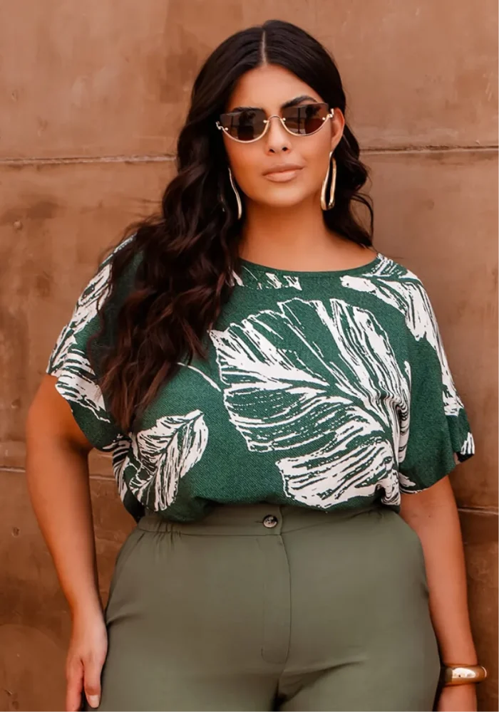 Blusa Feminina Plus Size Manga Curta ref 700854 Estampa Verde - 48