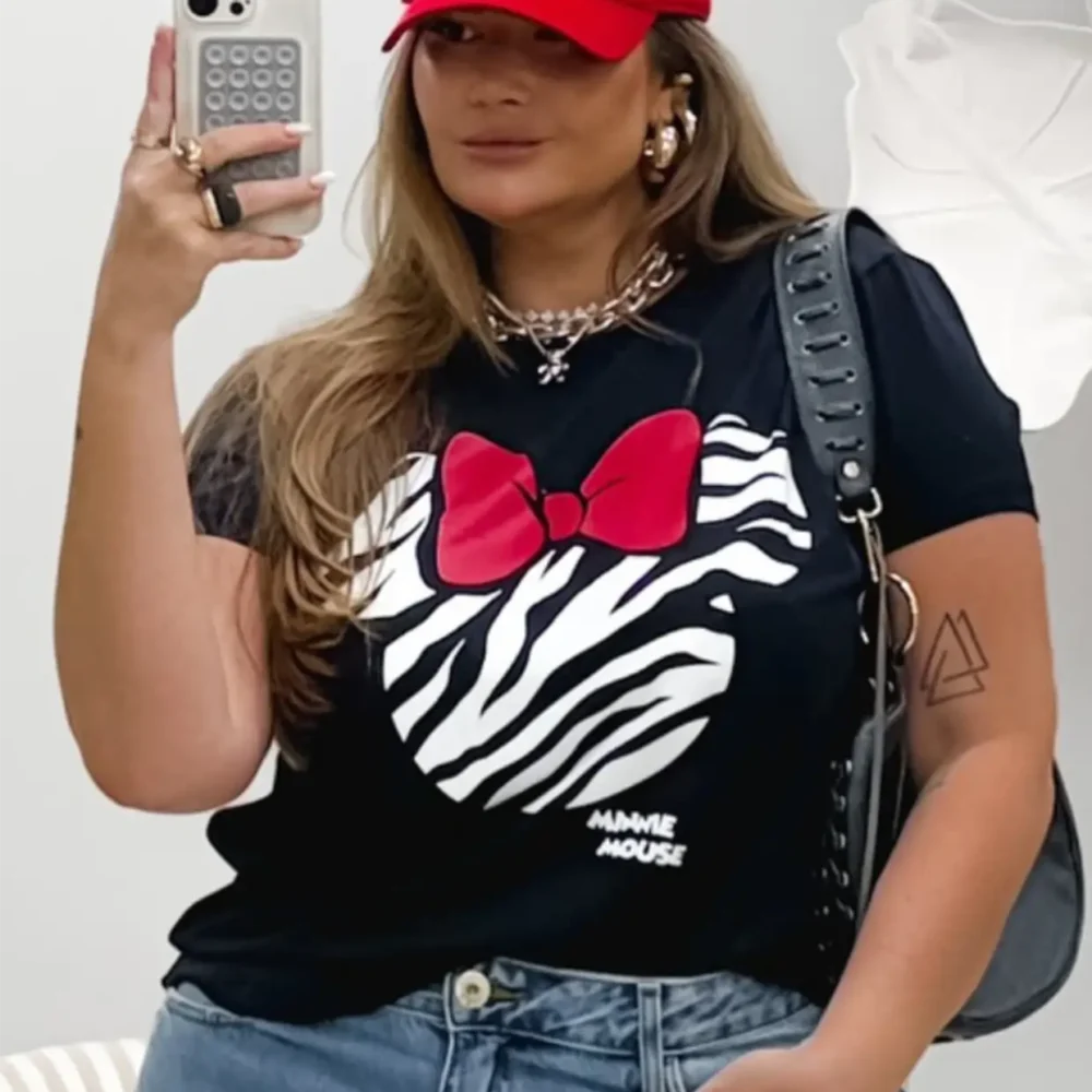 T-shirt Feminina Plus Size Manga Curta DISNEY-012 Preto CAMILA - 58