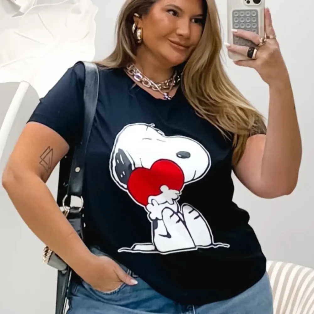 T-Shirt Feminina Plus Size Manga Curta Ref SNOOPY-001 Preto LEDA - 52