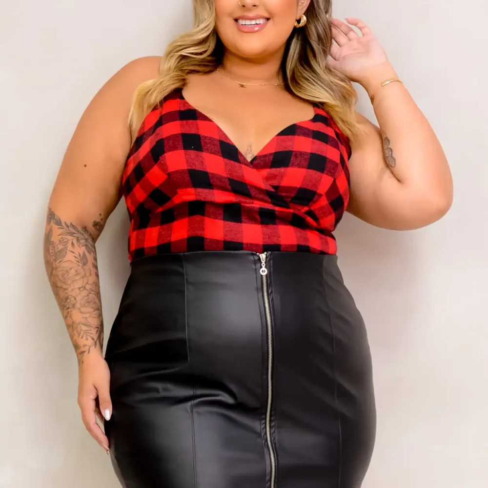 Cropped Feminino Plus Size Sem Manga 206886 Xadrez Vermelho - 60