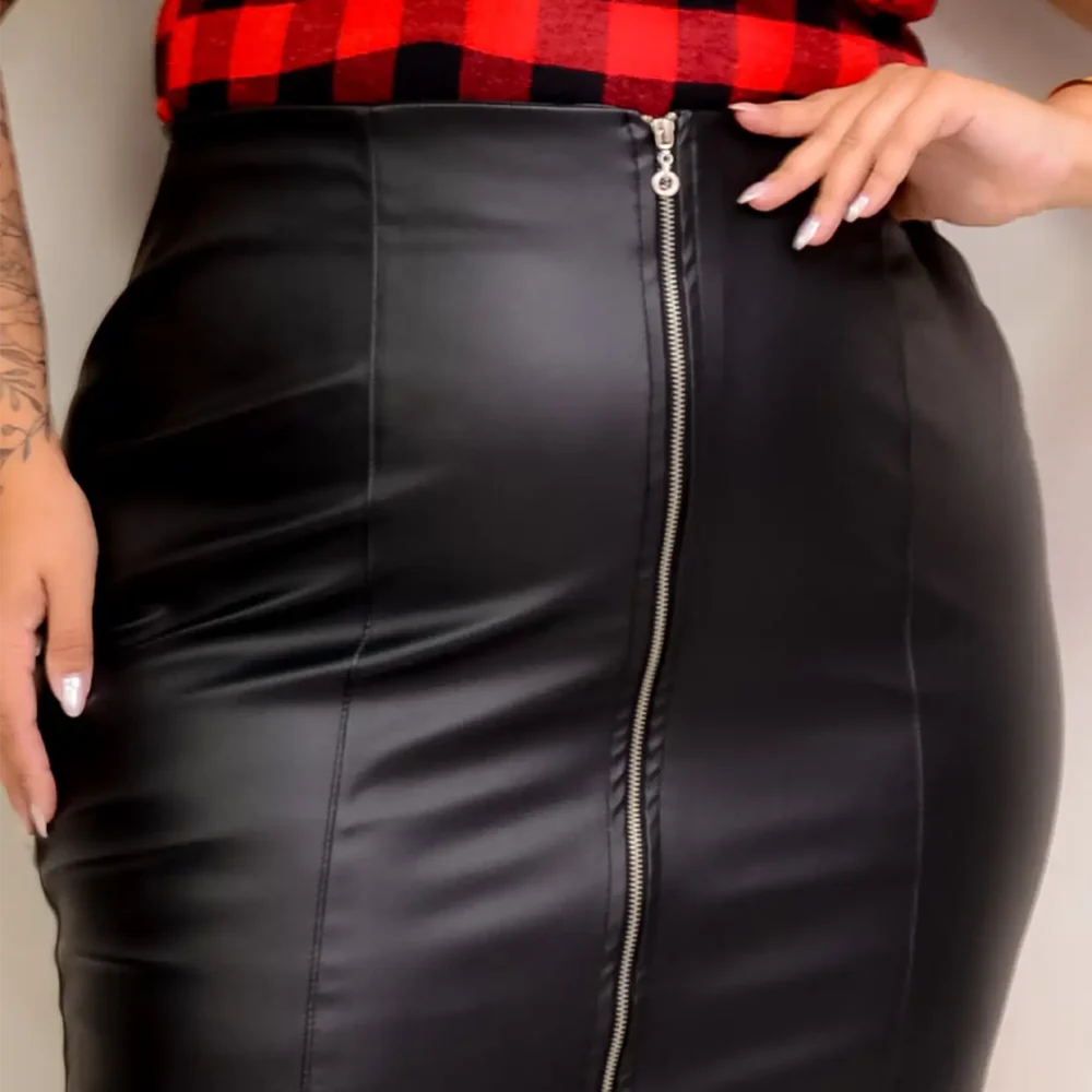 Mini Saia Courino Plus Size 206899 Marrie 206899 Preto - 58