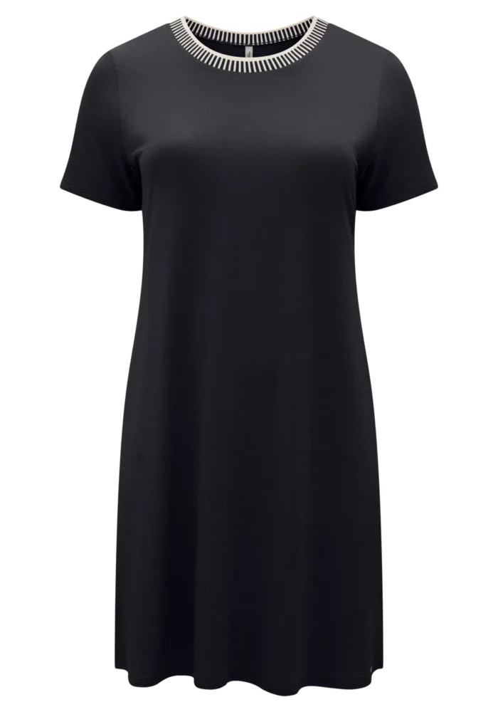 Vestido Plus Size Manga Curta Ref C5154 Preto - 52