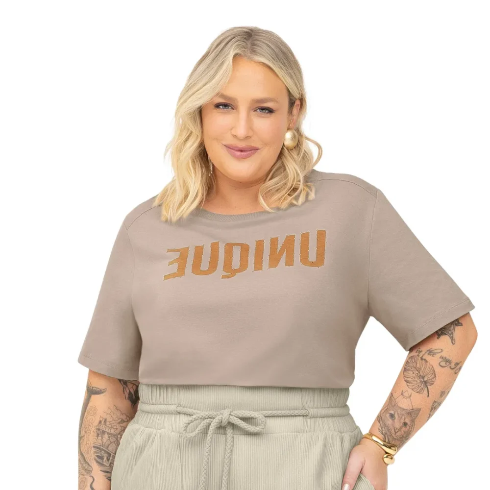 Blusa Feminina Plus Size Ref S01813 Bege  - 52