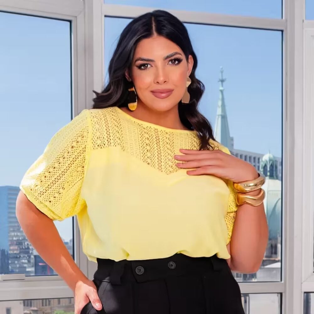 Alternative view of Blusa Feminina Manga Curta Plus Size  Ref 129670 Amarelo