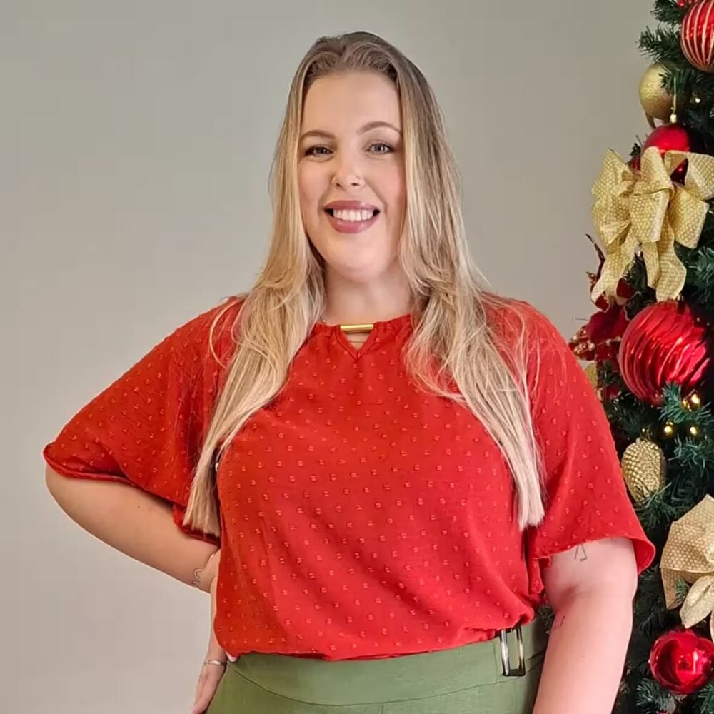 Blusa Feminina Plus Size Manga Curta Ref 207440 Ferrugem - 46