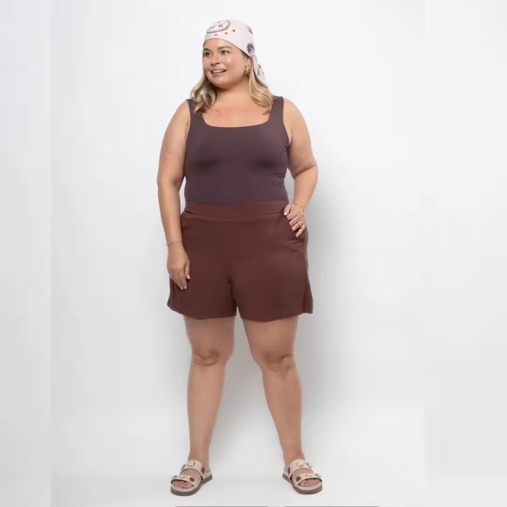 Shorts Feminino Tecido Plus Size Ref MR2061 Marrom